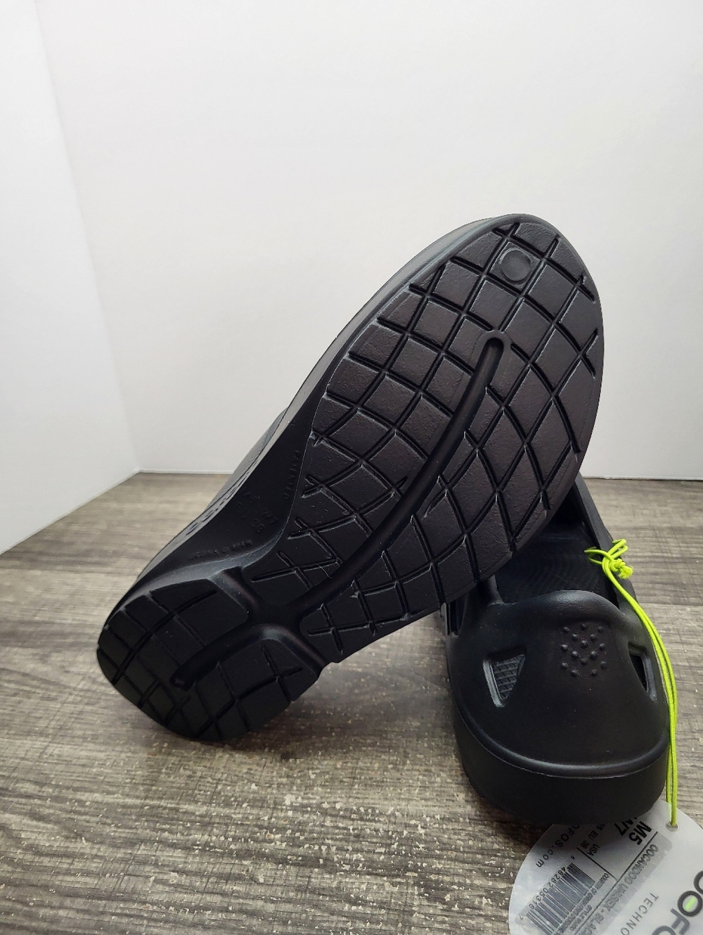 Oofos Oocandoo Recovery Sandals Shoes Black Women 7 New - Picture 7 of 8